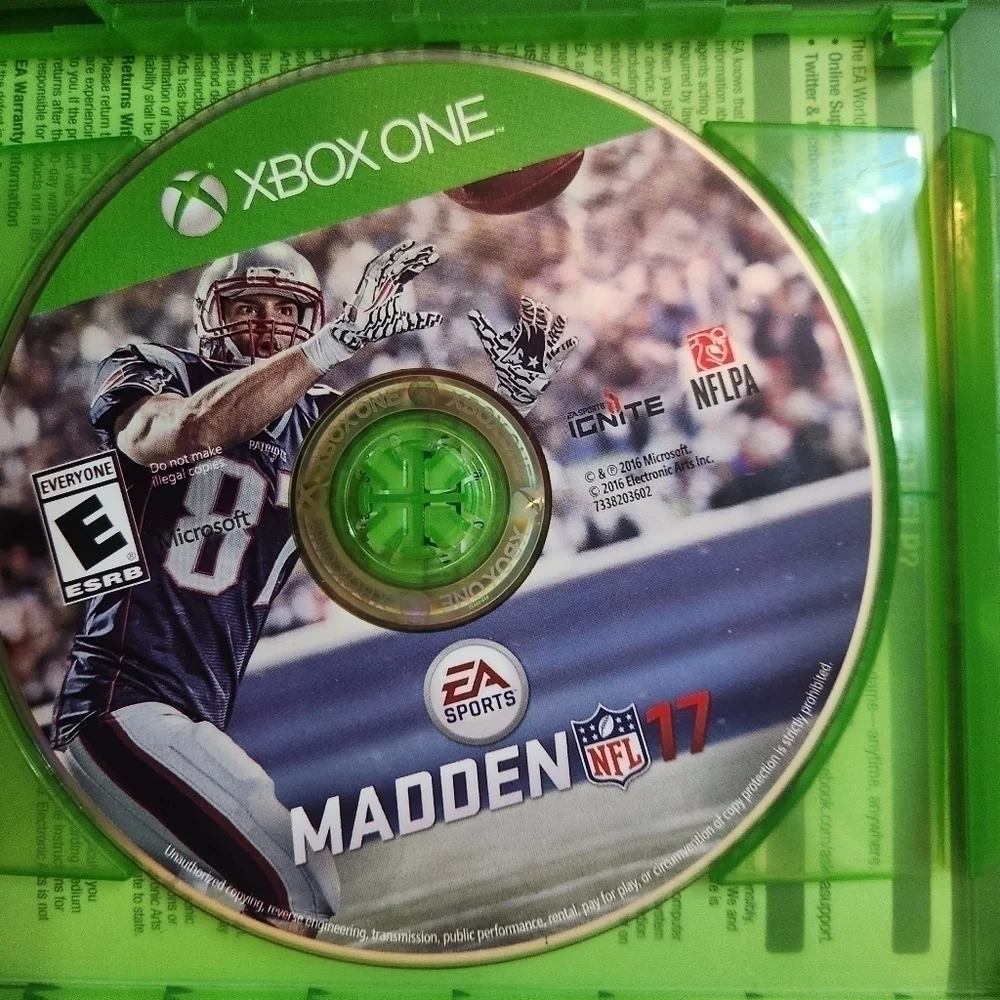 Madden Nfl 17- For Xboxone Console Excellent Like New Condition With No F…